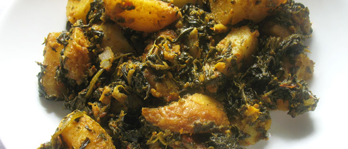 134. Spinach & Potato Curry 